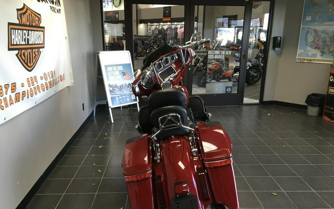 CVO™ Street Glide®