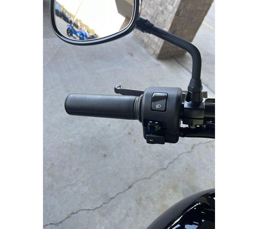 2024 Yamaha Bolt R-Spec