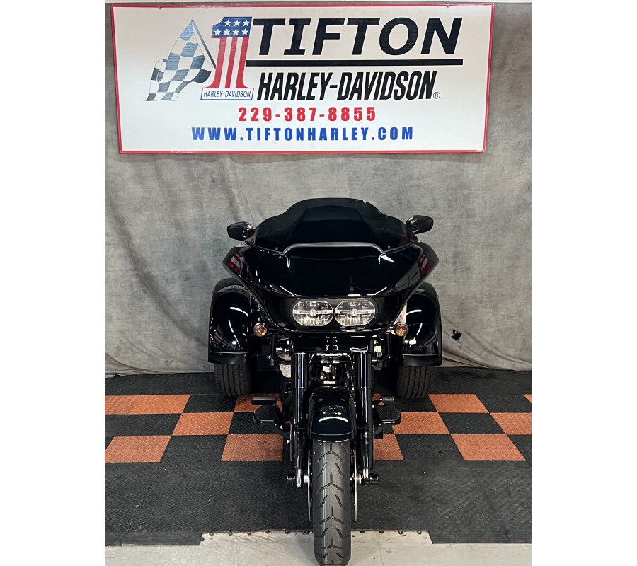 FLTRT 2024 Road Glide 3