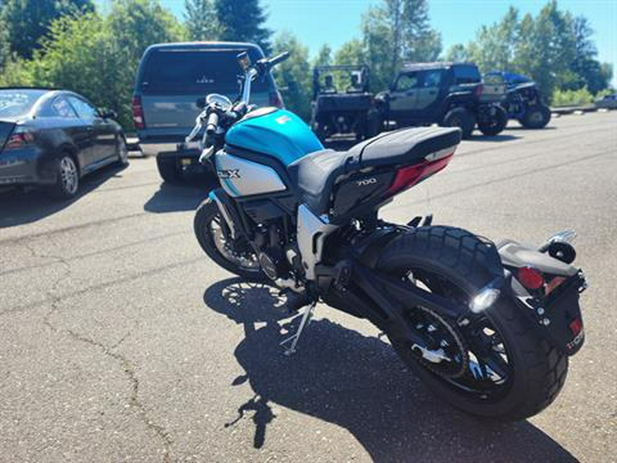 2024 CFMOTO 700CL-X