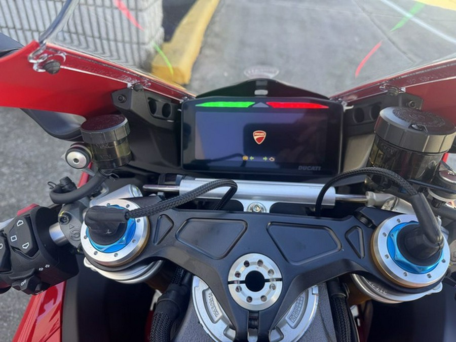 2025 Ducati Panigale V4 S Panigale V4 S