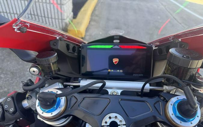 2025 Ducati Panigale V4 S Panigale V4 S