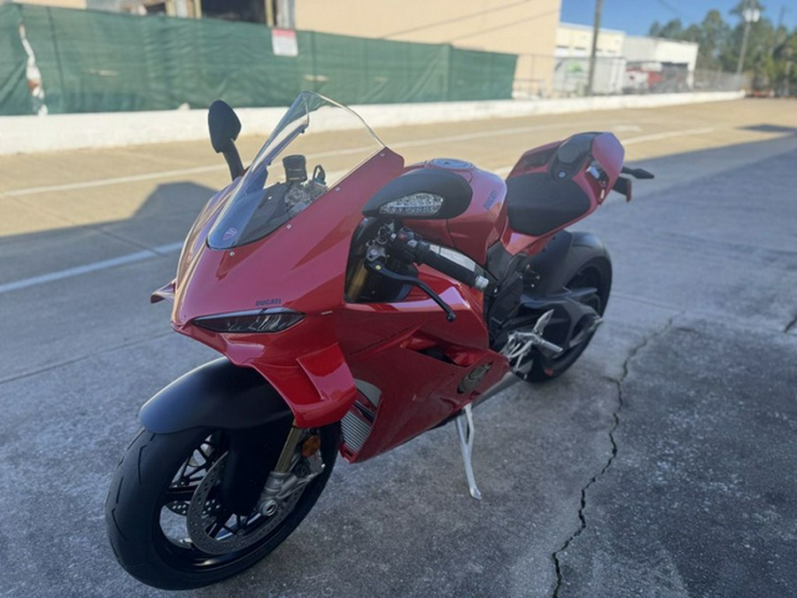 2025 Ducati Panigale V4 S Panigale V4 S
