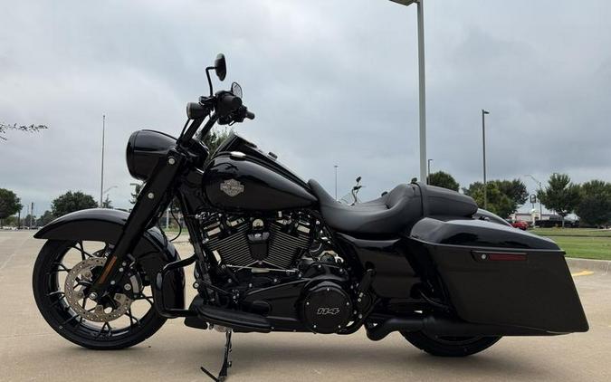 2025 Harley-Davidson® FLHRXS - Road King® Special