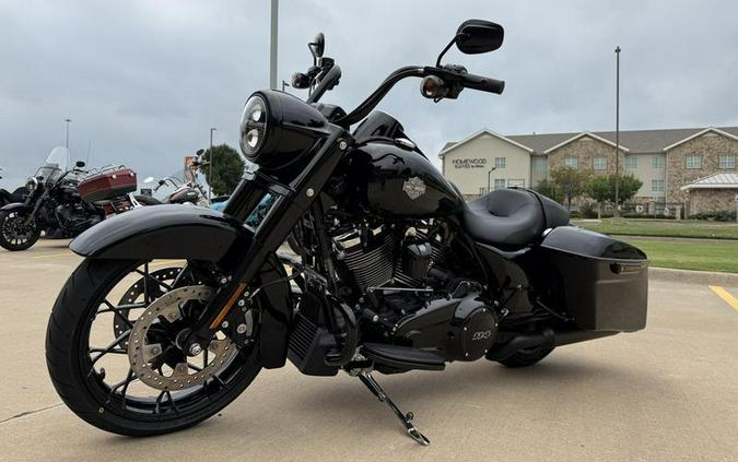 2025 Harley-Davidson® FLHRXS - Road King® Special