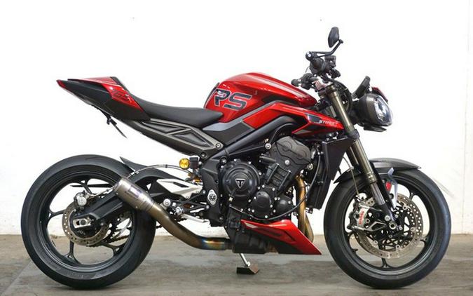 2024 Triumph Street Triple 765 RS Carnival Red