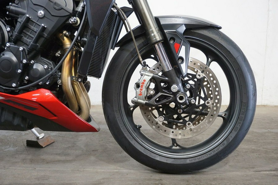 2024 Triumph Street Triple 765 RS Carnival Red