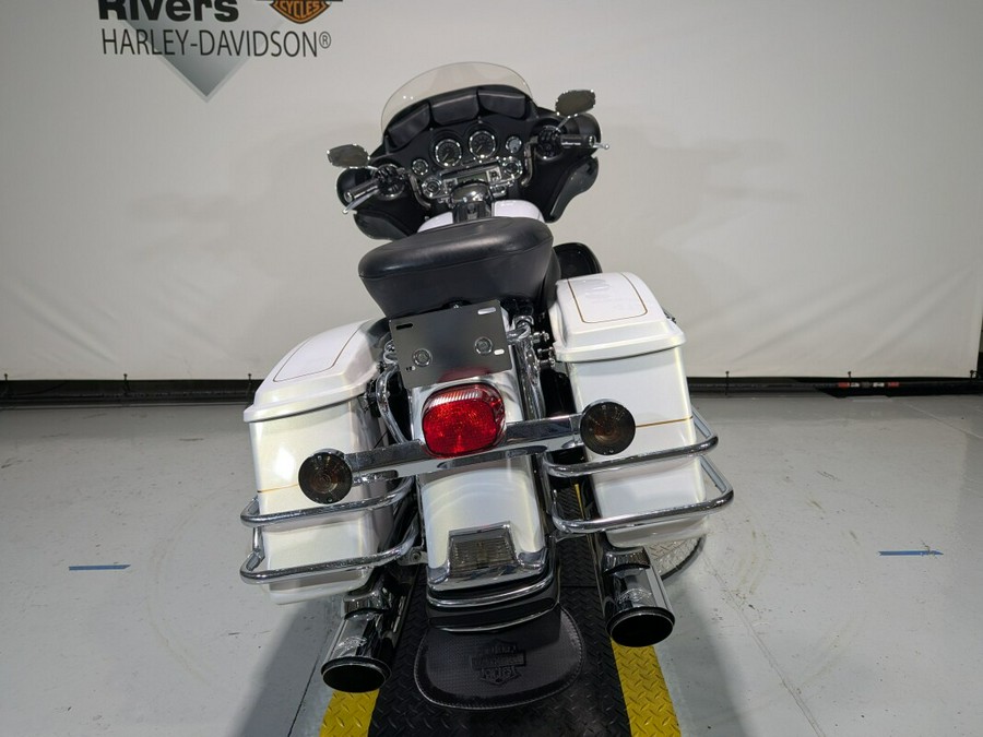 2008 Harley-Davidson® Electra Glide® Ultra Classic® White Gold Pearl