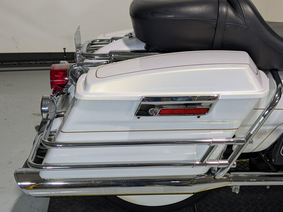 2008 Harley-Davidson® Electra Glide® Ultra Classic® White Gold Pearl