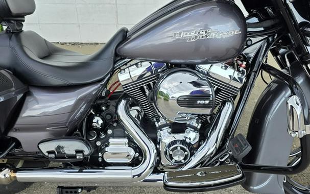 2015 Harley-Davidson Street Glide Special