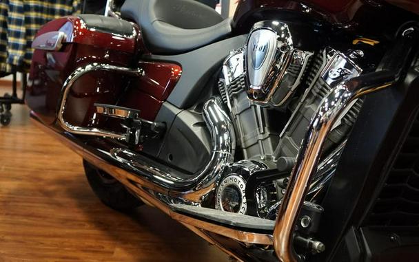2023 Indian Motorcycle® Challenger® Limited Maroon Metallic