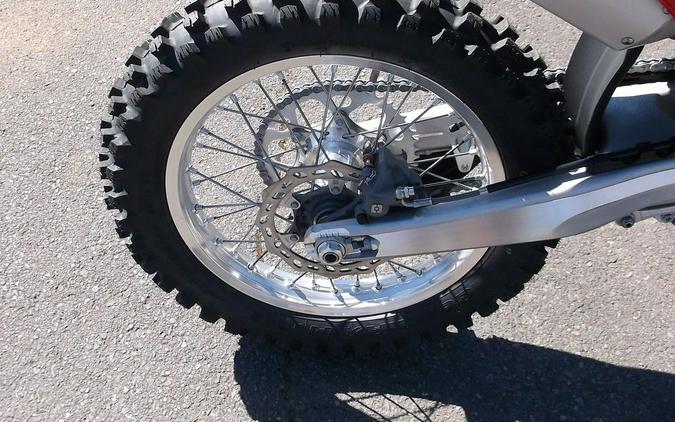 2025 GASGAS EX 250