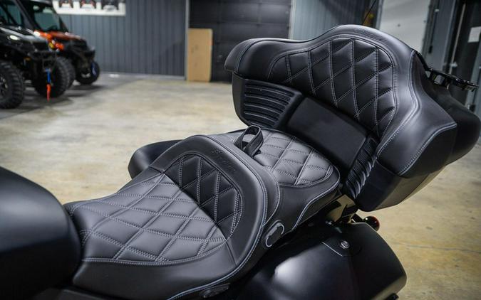 2025 Indian Motorcycle Pursuit® Dark Horse®