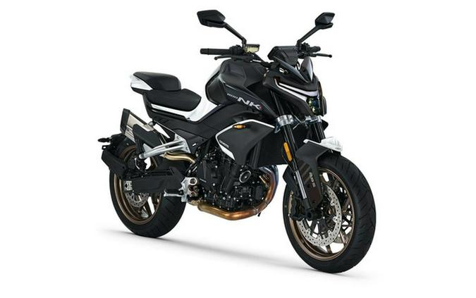 2024 CFMOTO 800nk **DEMO**
