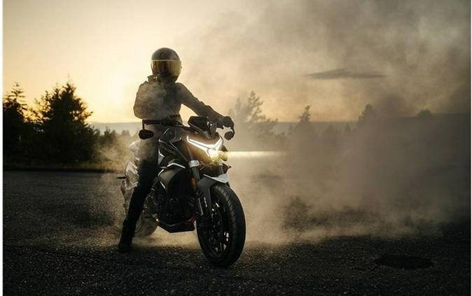 2024 CFMOTO 800nk **DEMO**