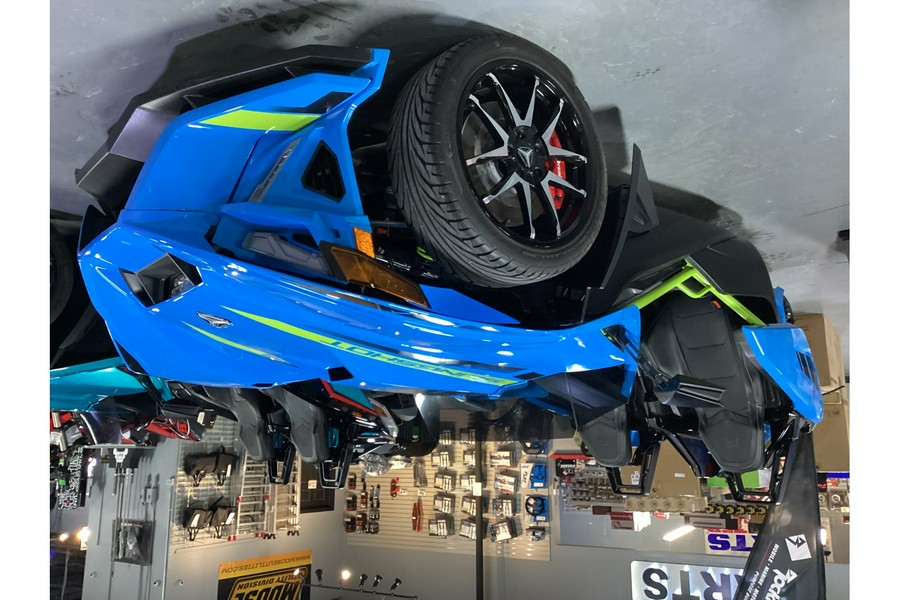 2023 Slingshot SLINGSHOT R AUTODRIVE