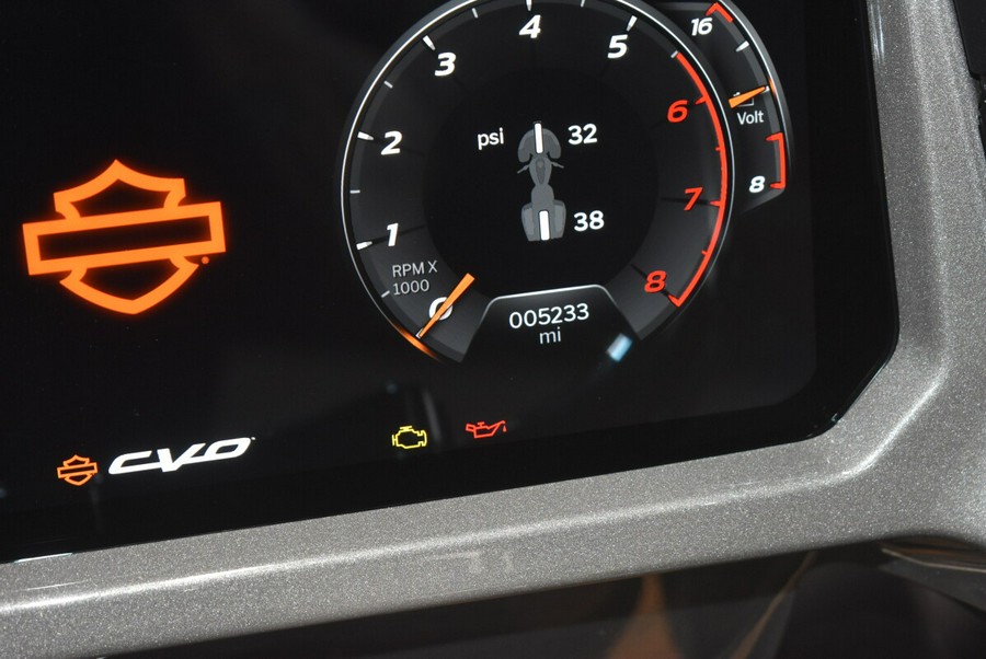 FLTRXSE 2023 CVO™ Road Glide™