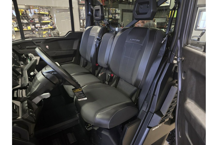 2026 Can-Am Defender Limited HD11