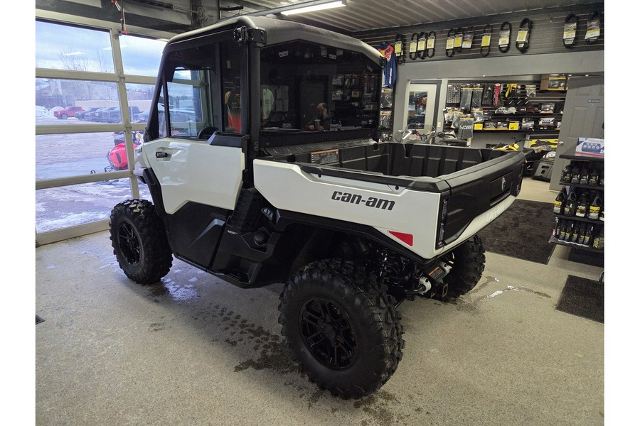 2026 Can-Am Defender Limited HD11