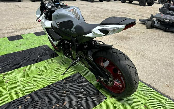 2023 Suzuki GSX-R 600