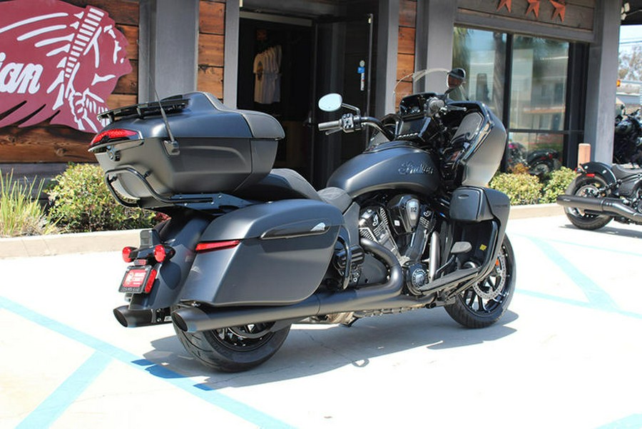 2026 Indian Motorcycle® Pursuit® Dark Horse® 112 Black Smoke