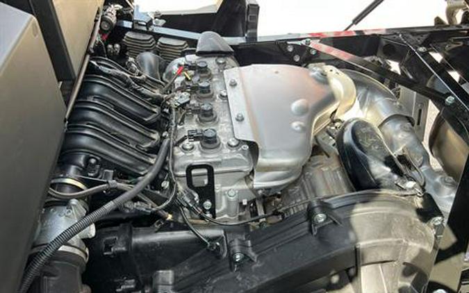 2025 Kawasaki RIDGE® XR CREW Limited HVAC
