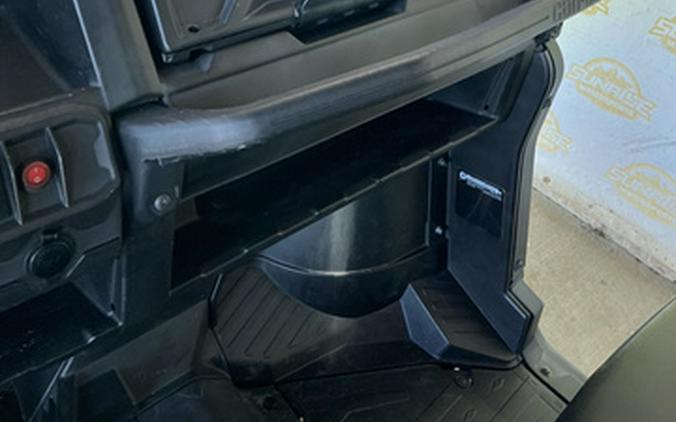 2022 Can-Am Defender DPS HD9