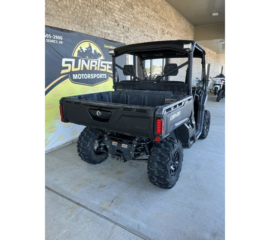 2022 Can-Am Defender DPS HD9