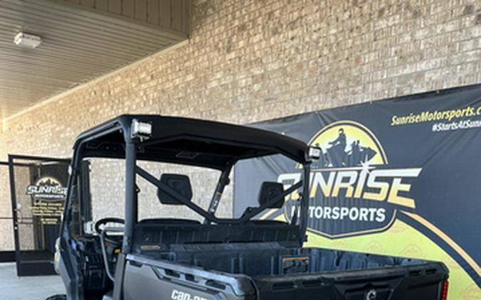 2022 Can-Am Defender DPS HD9
