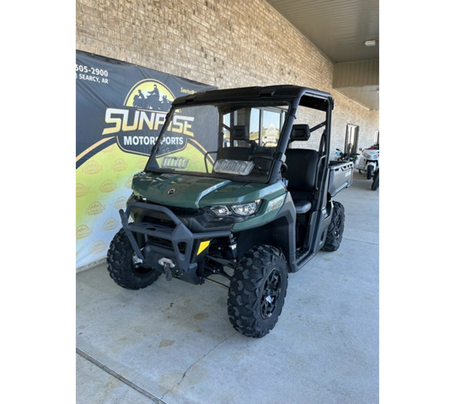2022 Can-Am Defender DPS HD9