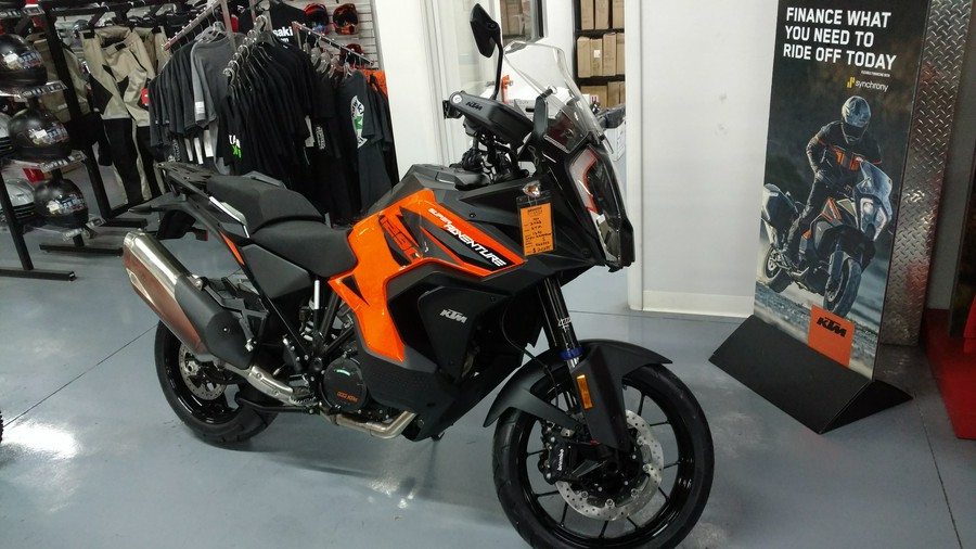 2023 KTM 1290 SUPER ADVENTURE S