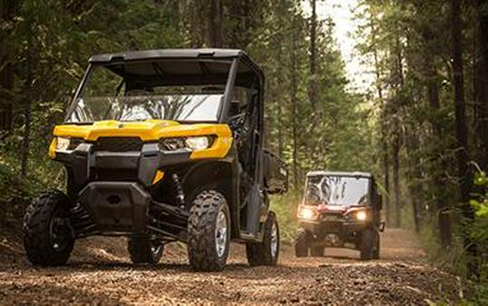 2017 Can-Am Defender HD8