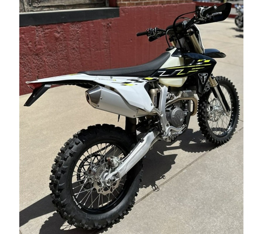 2026 Triumph TF 250-E Jet BlackPure White