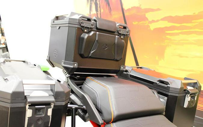 2025 Harley-Davidson® RA1250ST - Pan America® 1250 ST