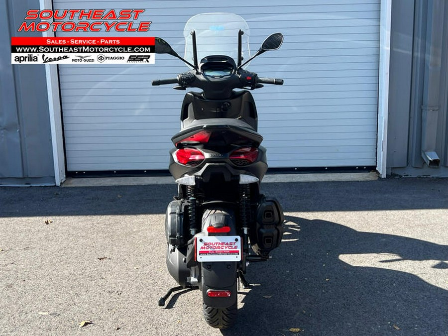 2024 Piaggio BV 400 Deep Black