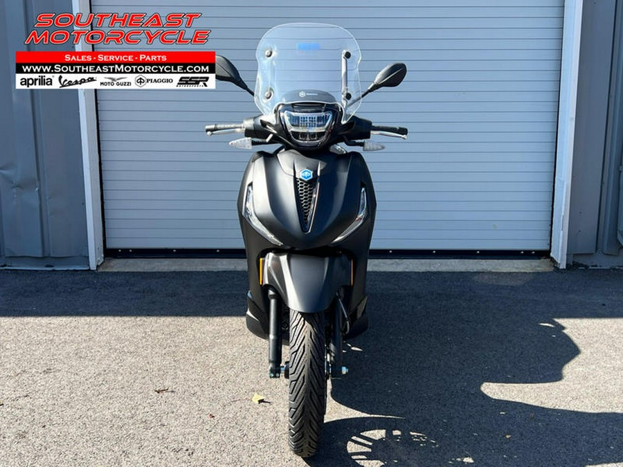 2024 Piaggio BV 400 Deep Black