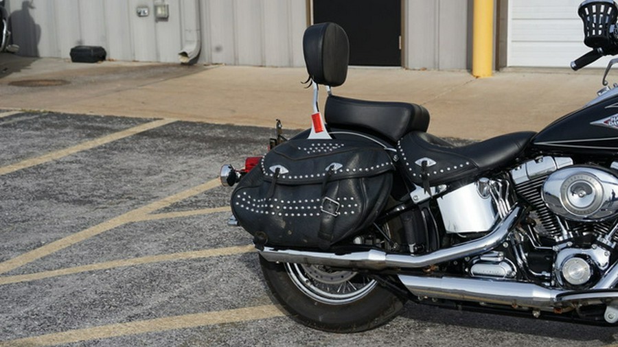2011 Harley-Davidson Softail FLSTC - Heritage Classic