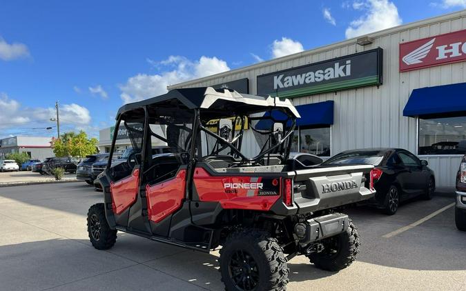 2023 Honda® Pioneer 1000-6 Deluxe Crew