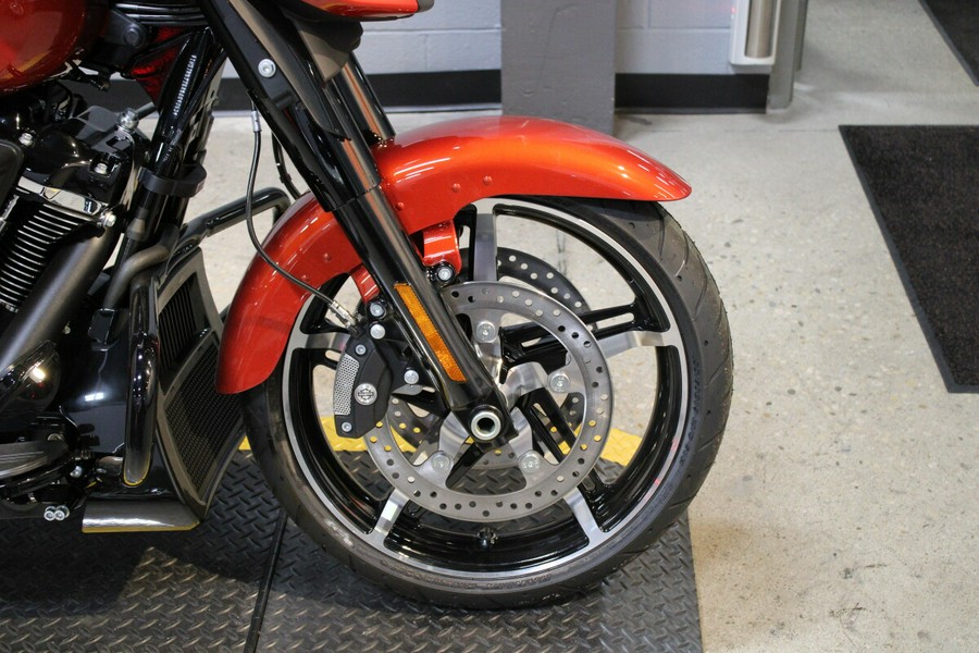 2024 Harley-Davidson Street Glide Grand American Touring FLHX