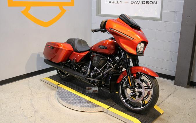 2024 Harley-Davidson Street Glide Grand American Touring FLHX