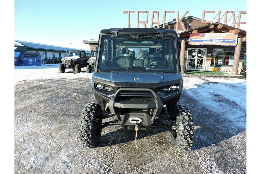 2026 Can-Am Defender MAX XT CAB HD11