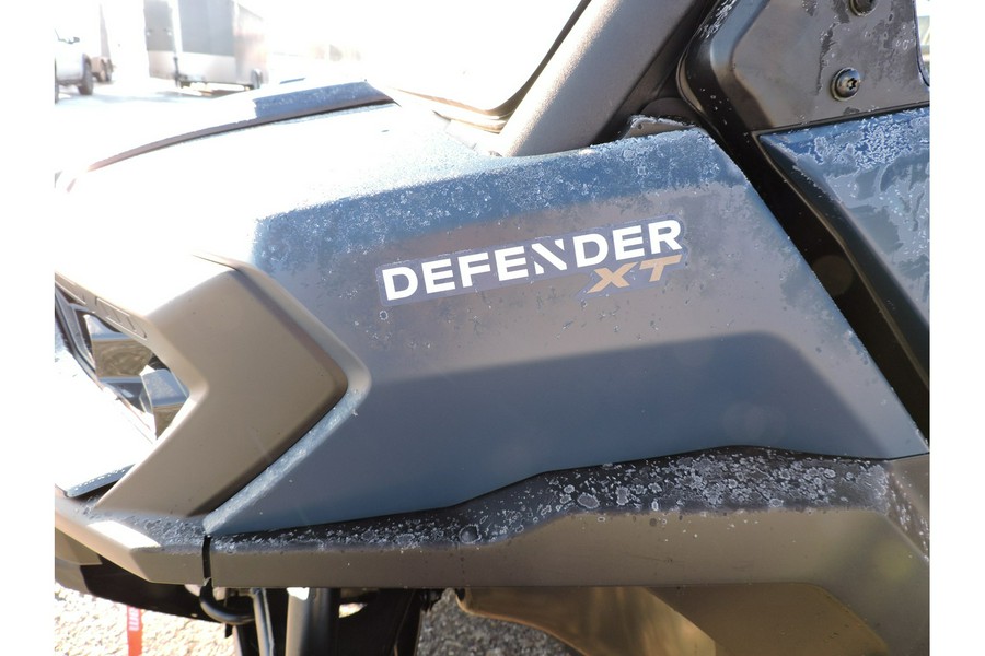2026 Can-Am Defender MAX XT CAB HD11