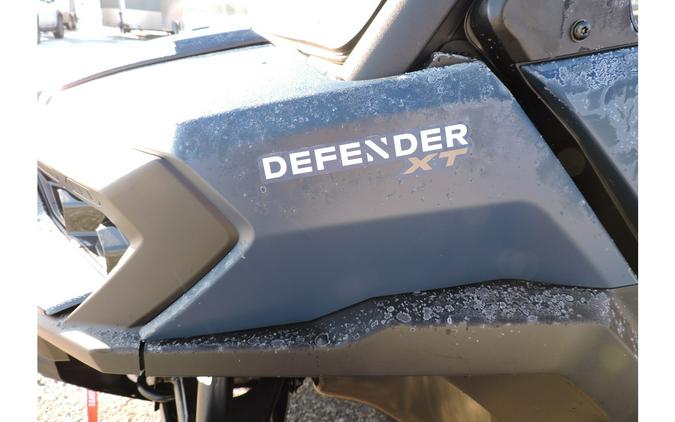 2026 Can-Am Defender MAX XT CAB HD11