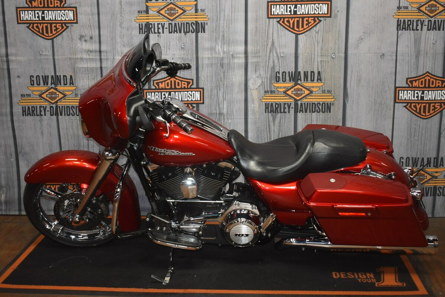 FLHX 2013 Street Glide®