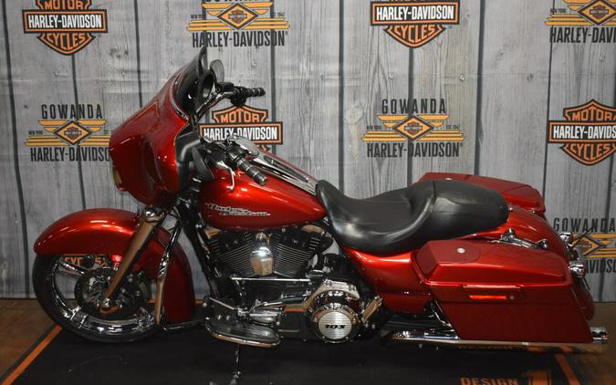 FLHX 2013 Street Glide®