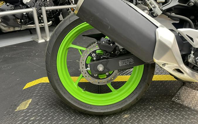 2024 Kawasaki Ninja® 500 SE 40th Anniversary Edition ABS