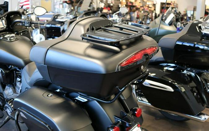 2023 Indian Motorcycle® Pursuit Dark Horse Black Smoke