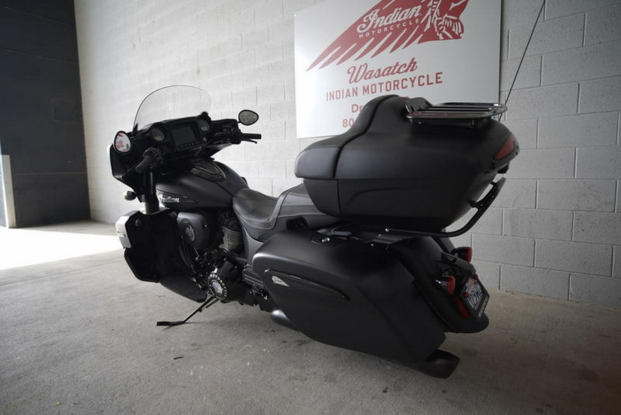 2022 Indian Motorcycle® Roadmaster® Dark Horse® Black Smoke