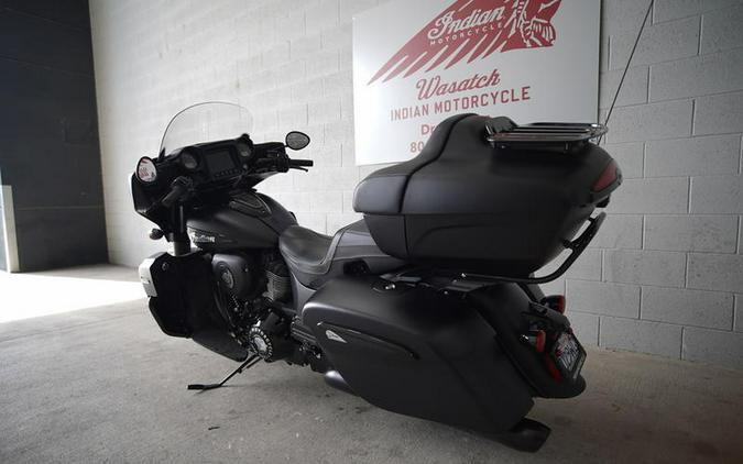 2022 Indian Motorcycle® Roadmaster® Dark Horse® Black Smoke