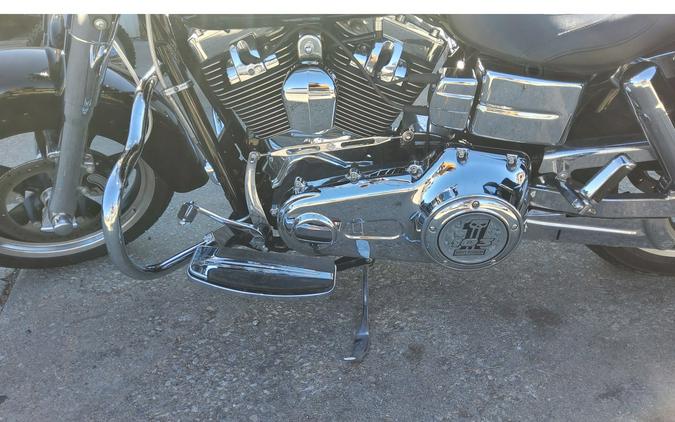 2013 Harley-Davidson® SWITCH BACK FLD